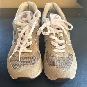 New Balance Beige and Cream Sneakers